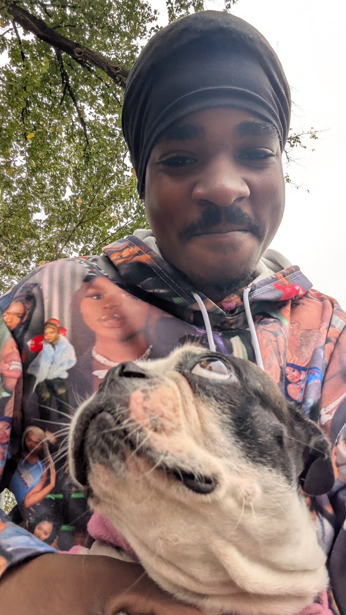 fredreezyy's tweet photo. Out Here again https://t.co/OPxBx2pSFo