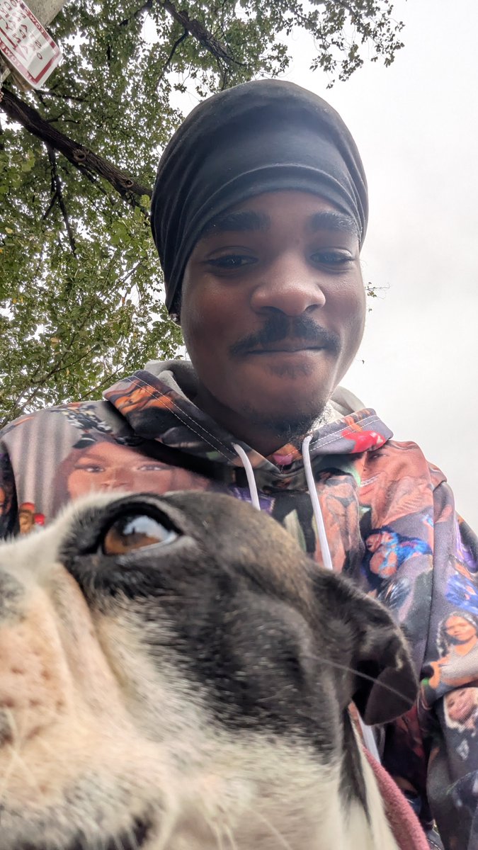 fredreezyy's tweet photo. Out Here again https://t.co/OPxBx2pSFo