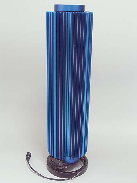 NiiWataru's tweet photo. 高校生の頃に欲しかったZALMAN RESERATOR 1が忘れられなくて、未だに似たようなコンセプトの商品を探してしまう
まぁ、当時バイト禁止の進学校だったから金がなくて高価なZALMAN RESERATOR 1は手が出なくて、安くて面白いEVERCOOL Water Cooler WC-201を買ってヘッドから液漏れさせたんですが… https://t.co/nTGQoesn16