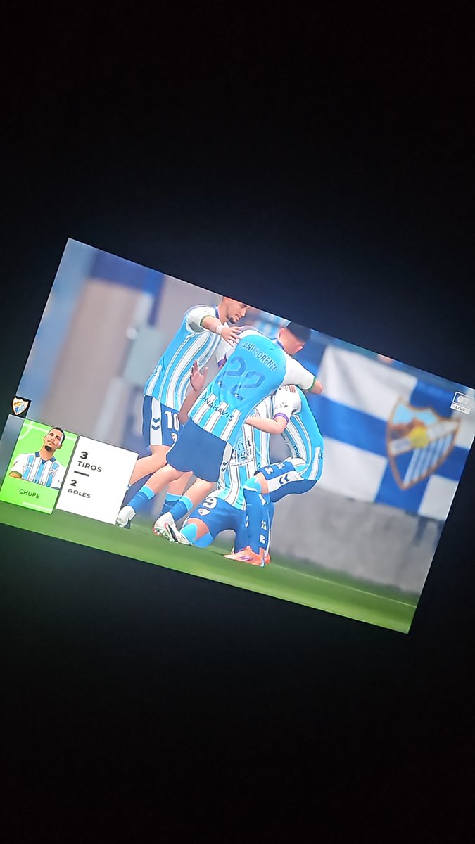 guille_gue26's tweet photo. Quien no se consuela es porque no quiere #fifa27 #malagacf https://t.co/RD0Oe8Xy3F