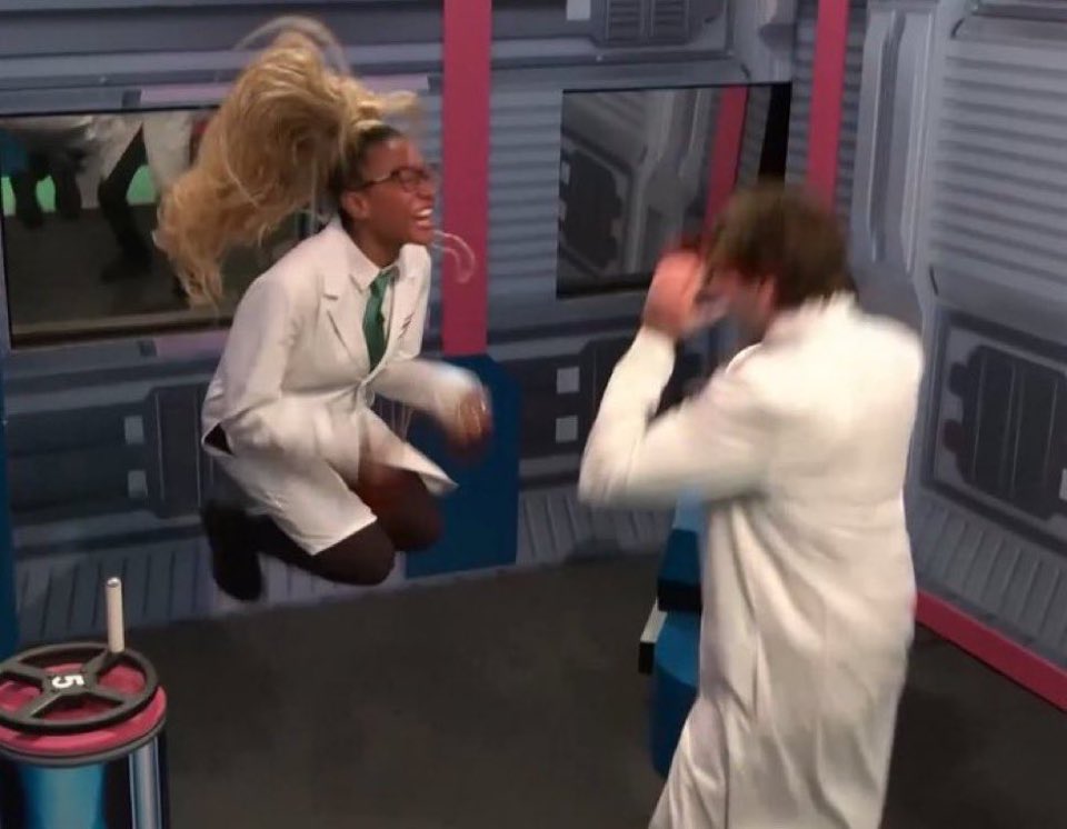 bitterhoh's tweet photo. Taylor taking jack and jujus college fund #bb28 https://t.co/miMVl5RWKv