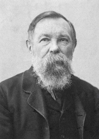 commie_quotes's tweet photo. "Lassalle was at the point of giving up his work as a failure, when he had the fortune of being shot."

-Friedrich Engels, 1882 https://t.co/mzhKYAZufT