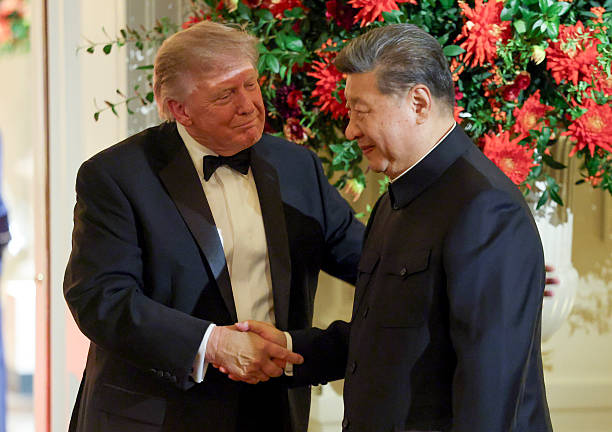 ActualidadRT's tweet photo. #ÚLTIMAHORA 

🇺🇸‼️🇨🇳Trump califica de 12 su reunión con Xi en una escala del 1 al 10

https://t.co/SYR0hQrTGm https://t.co/omZiGIhyEA