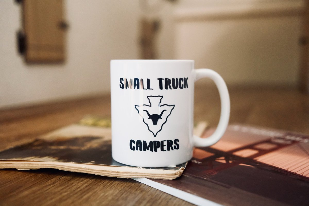 MauricioBao8's tweet photo. My roommate could no longer pay rent, so when we were evicted, I had two choices: find another place or move into my truck. I’ve been on the road for two months with little planning. I work remotely full-time from my 850-pound Jayco Sportster https://t.co/DmSj78SwUr