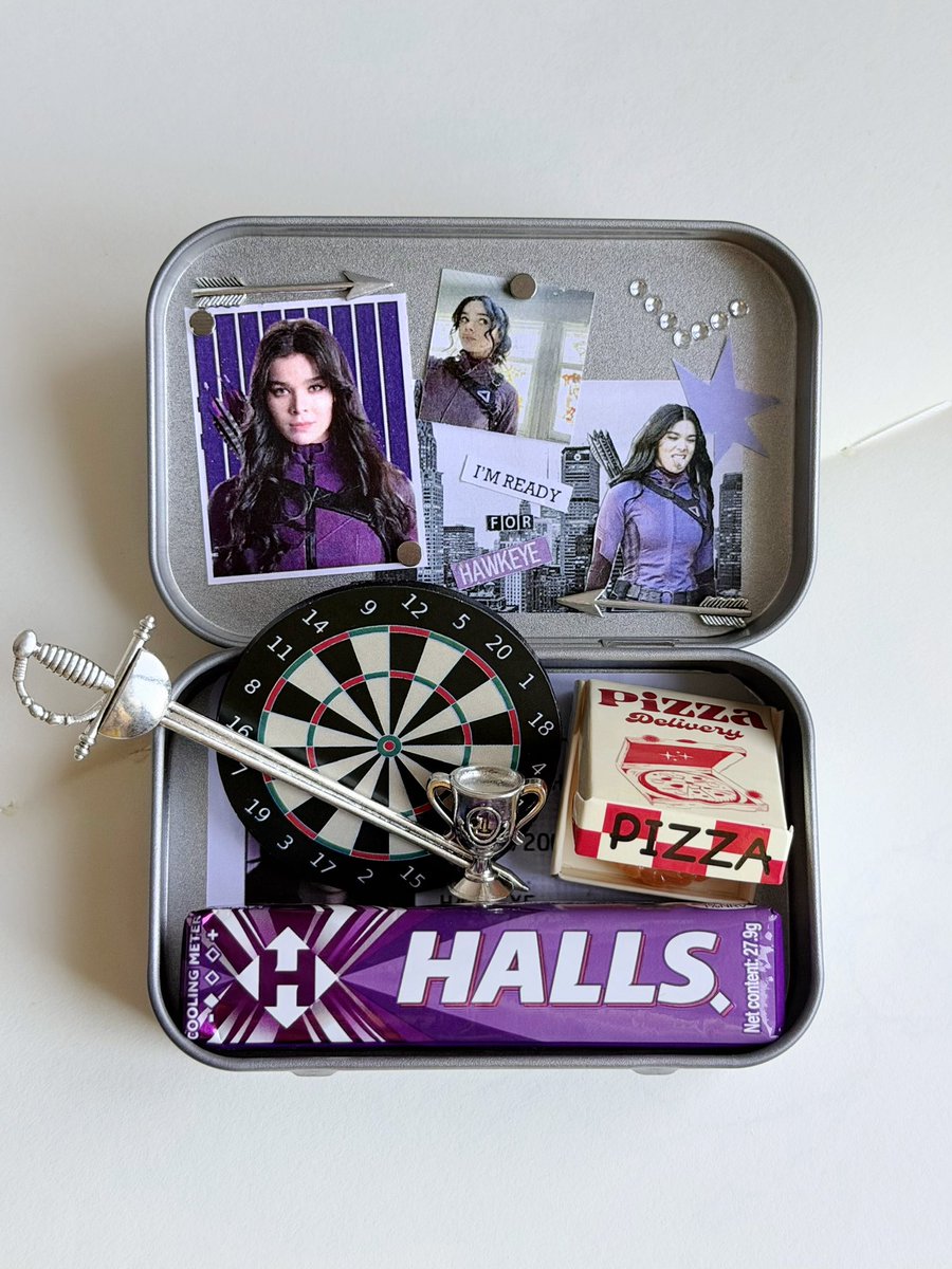 imnotxiaoshi's tweet photo. decorated a tincase for Kate #KateBishop https://t.co/0kN5JKhmtN