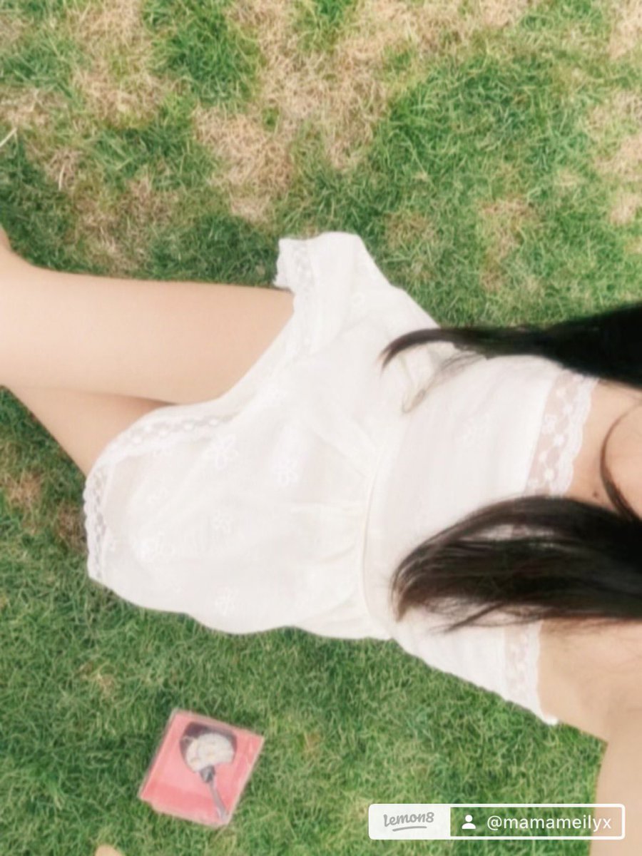 Meilymemeaw's tweet photo. @meterdgy อันนี้ชุดเดรสแบรนด์ริกะค่ะ น่ารักมากๆ 
เค้าสูง155ใส่แล้วรู้สึกไม่สั้นไป 
https://t.co/dIj1tBNICw https://t.co/PgsuK8byWE