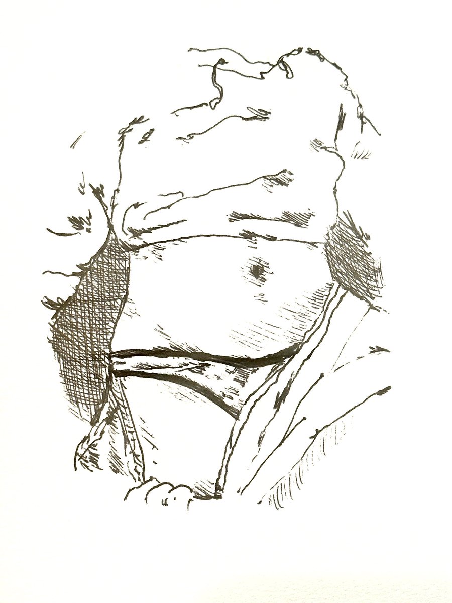 shuhsart's tweet photo. pretty girl gets undressed ! https://t.co/8AtgpmWCEp