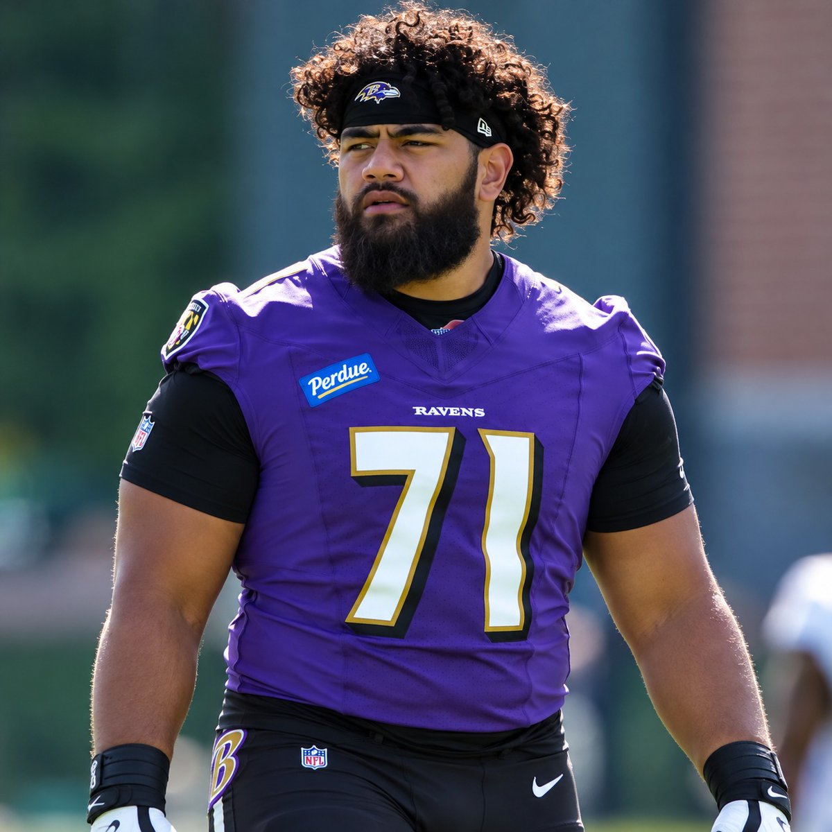 MySportsUpdate's tweet photo. #Ravens rookie 1st-round pick Vega Ioane will prepare to play center after Jovaughn Gwyn (ankle) and Ethan Pocic (knee) suffered long-term injuries on Sunday in Brazil, per HC Jesse Minter.

Baltimore lost Tyler Linderbaum in free agency and has now lost its next three centers (Pinter, Gwyn and Pocic) to injuries. The team will likely look to add another center.