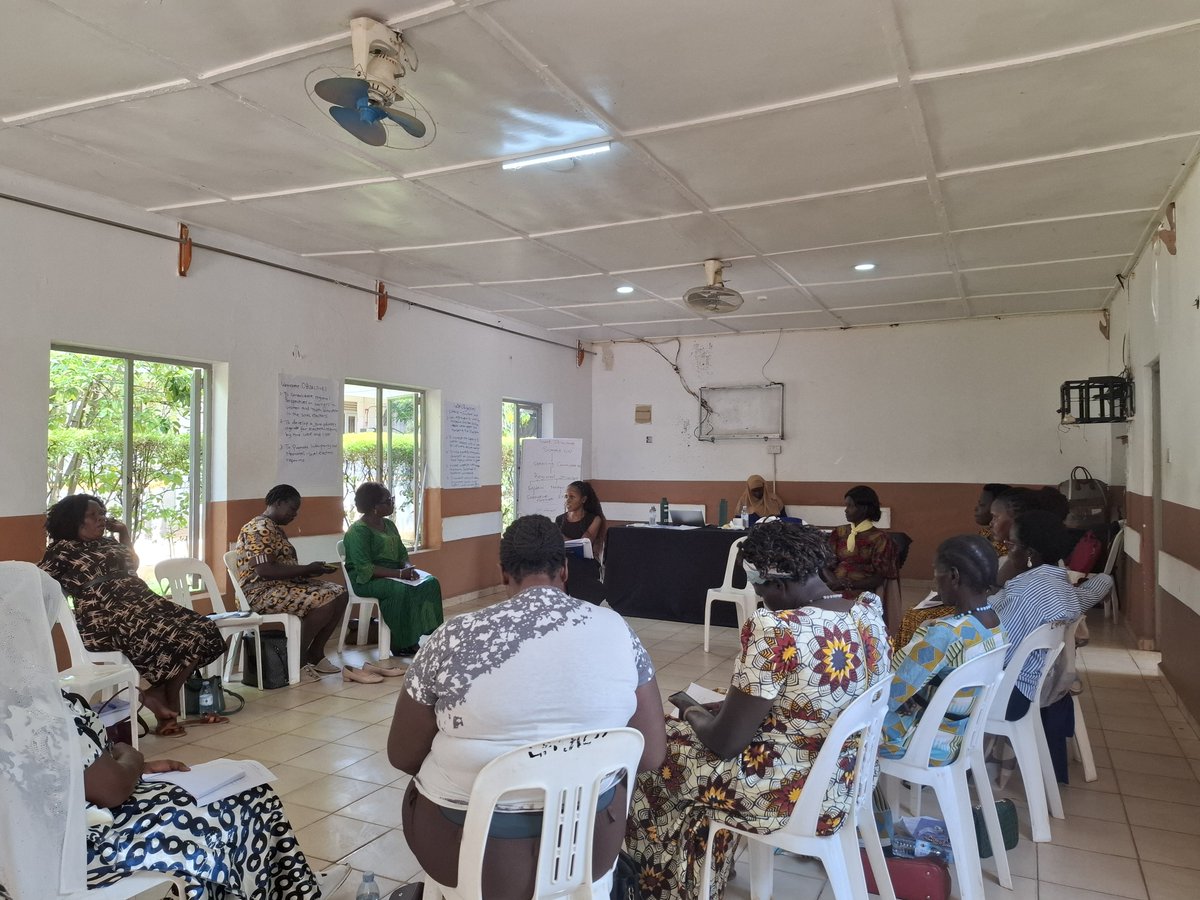 WDNUganda's tweet photo. @IWOP2023 meeting with women league structures in Acholi sub-region to discuss milestones,barriers&amp; recommendations from the 2026 elections.The discussions will inform their engagement within respective parties,EC,Police&amp;citizens to enhance inclusiveness @UWOPA @Parliament_Ug https://t.co/iMzFQj4dWb