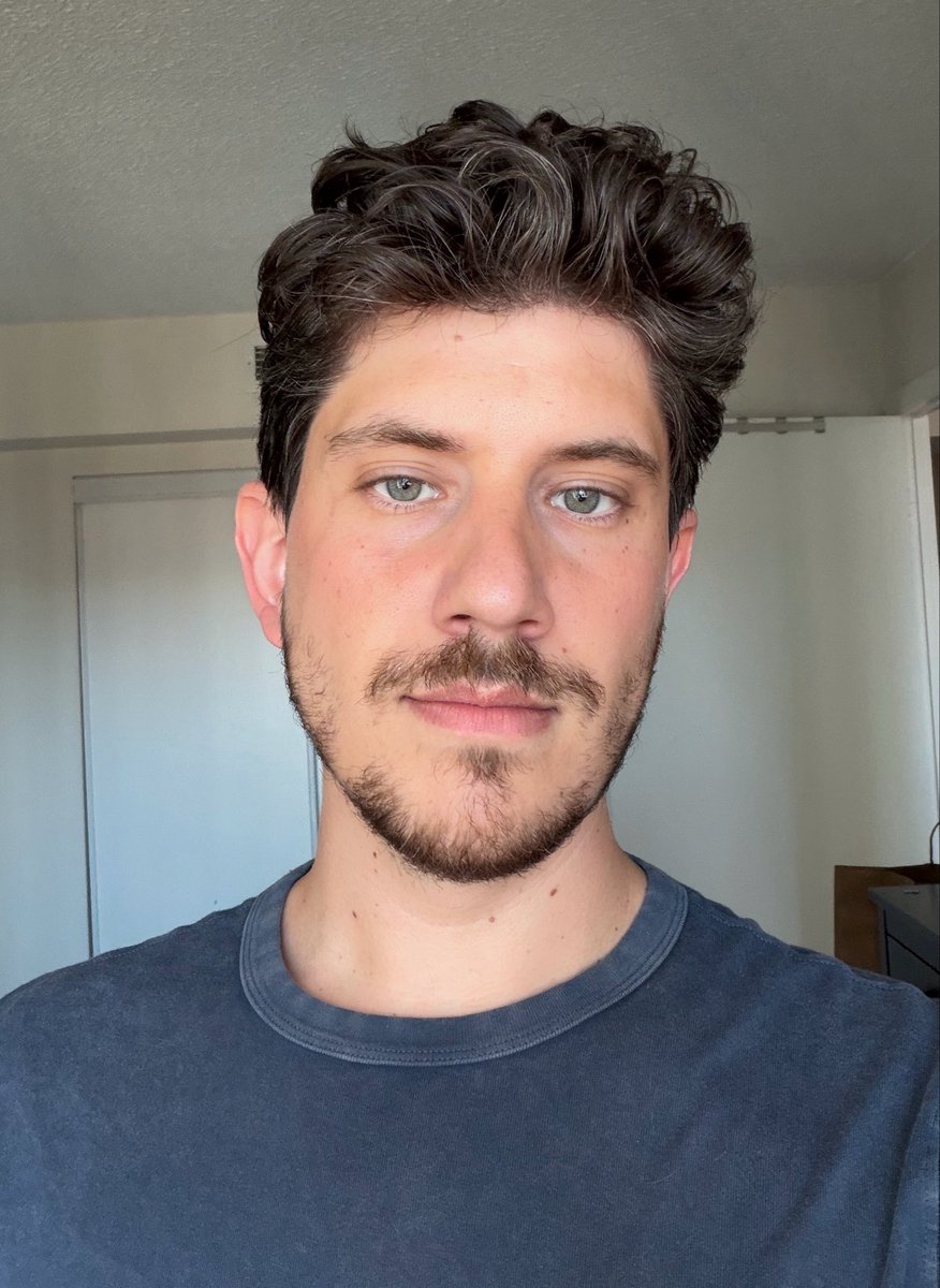 ottotorono's tweet photo. Back with a vengeance and a need for attention 😮‍💨 https://t.co/TN6oZfmzLY