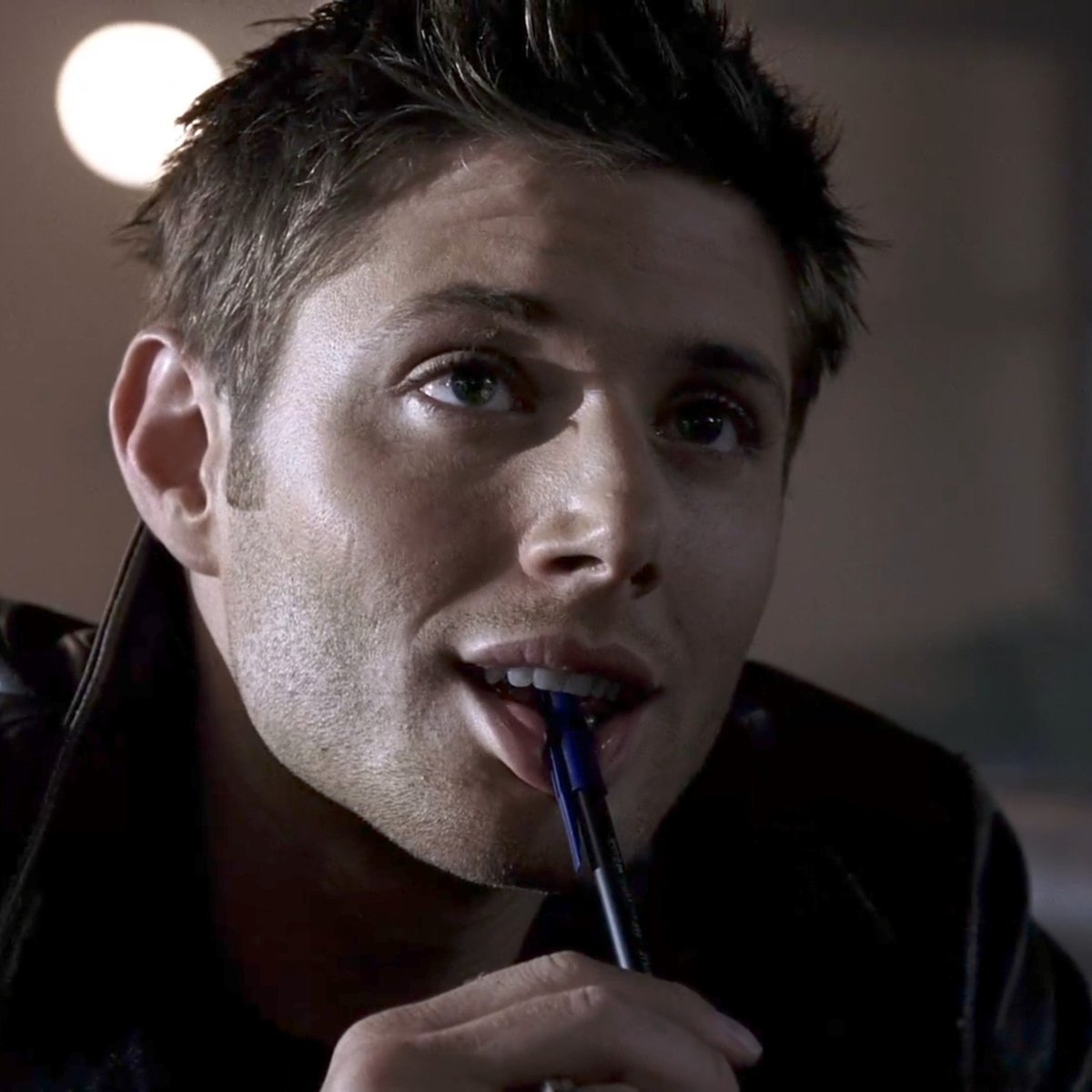 spn_aesthetic's tweet photo. sam and dean, supernatural 01.03 https://t.co/qahZrwaHUh
