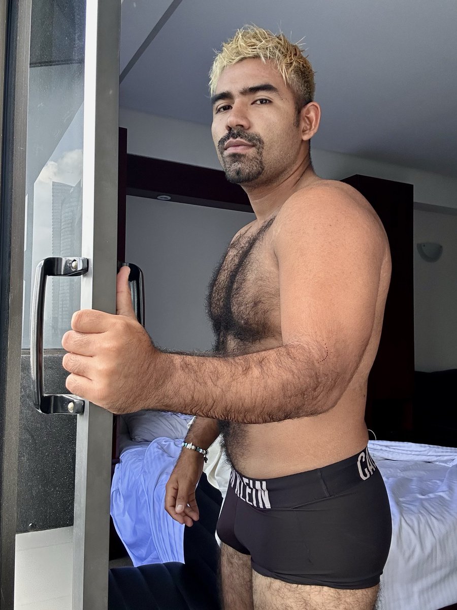 VeluetaJesus97's tweet photo. Quien de la CDMX para grabar? 😈🥵

#gayscdmx https://t.co/0juuRE538q