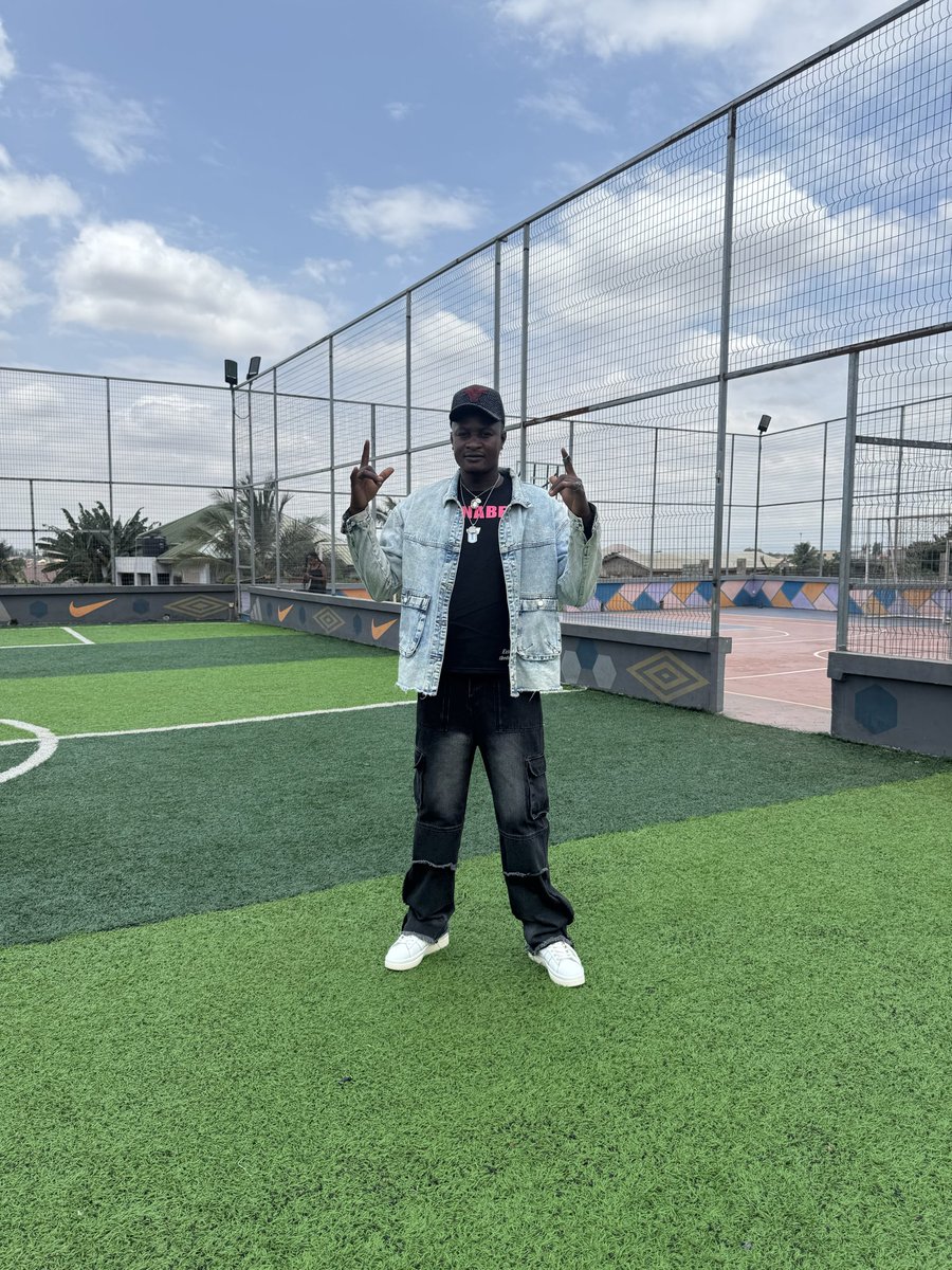 densitywillys's tweet photo. WOLILOO is out now on all DSPs!
Go stream, share, repost and comment!
Let's run the numbers up 🚀🔥
#Woliloo #DensityWilly #Rayrock #BetterDaysRecordzEntertainment #VoltaPiano #VoltaMusic #GhanaMusic https://t.co/M6dkQ2pLVK