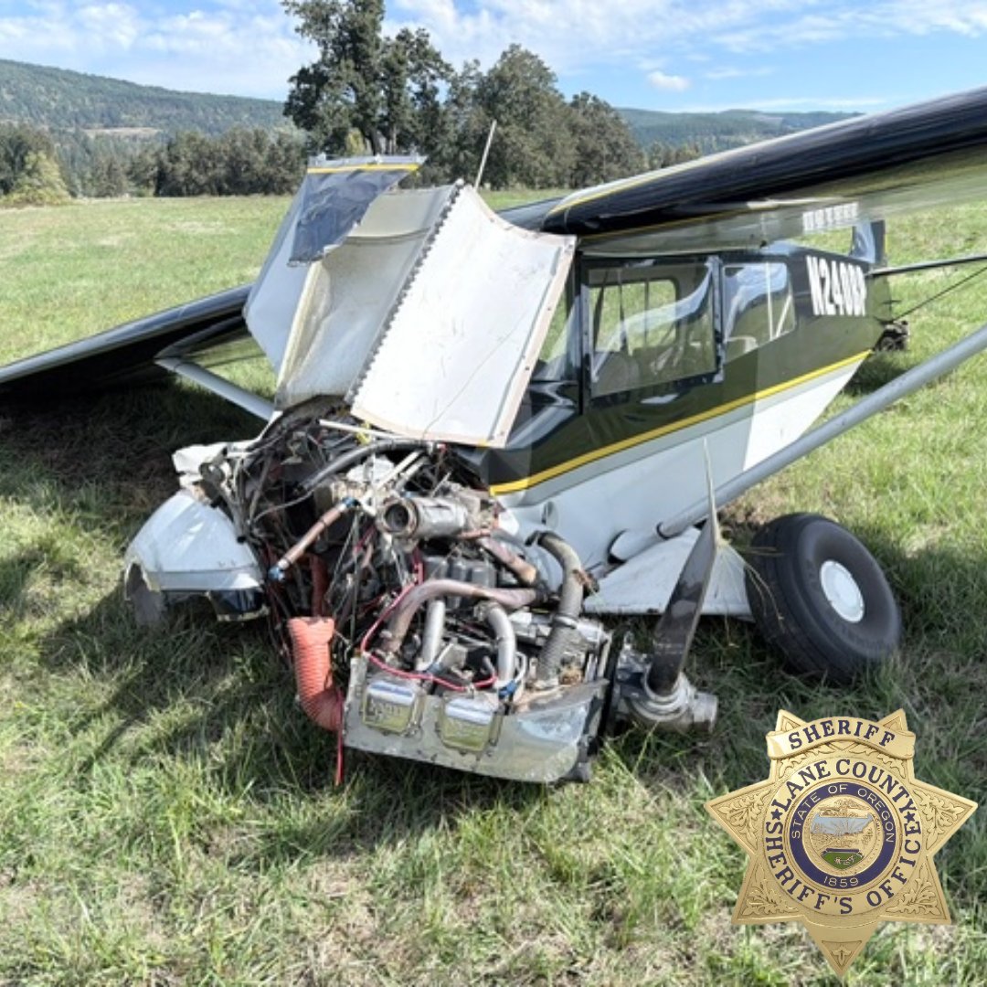 KVALnews's tweet photo. LCSO responded to a plane crash in the 79800 block of Sears Road on Sunday afternoon. The pilot, who was the only person aboard, suffered minor injuries and was treated by South Lane Fire and Rescue.

https://t.co/YkqDxRLNzs

#LiveOnKVAL #LocalNews #LaneCounty #Oregon #PlaneCrash https://t.co/5BwkytEUy0
