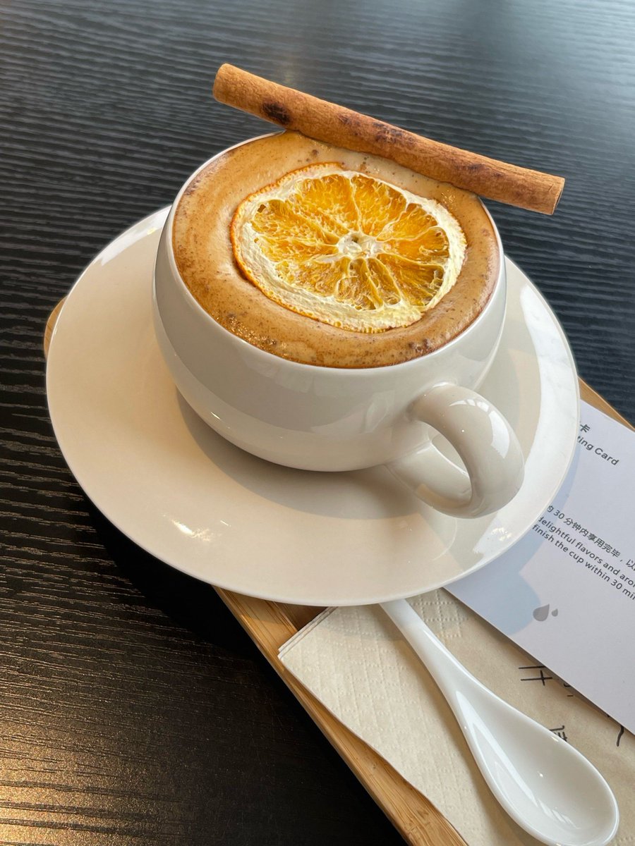 HyunOsborntj's tweet photo. Nueva experiencia inolvidable: probar el café con aroma a naranja en una cafetería pequea del centro de la ciudad, sabor que despierta todos los sentidos!， https://t.co/6XeBDgCxly