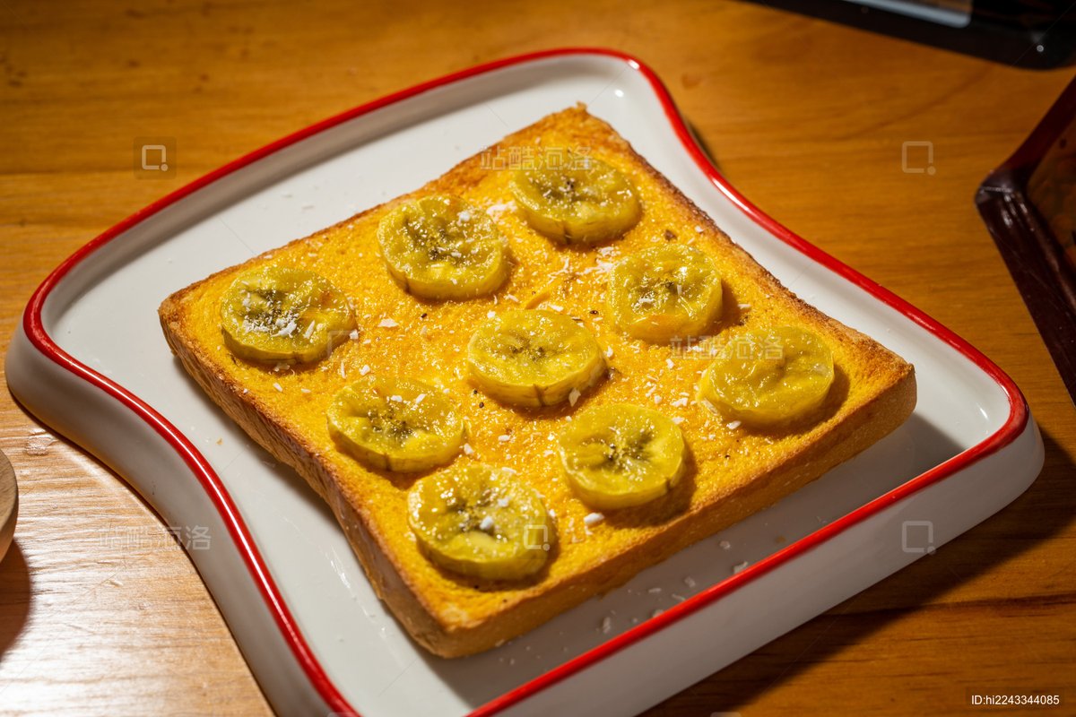 Laverloev's tweet photo. Hoy horneé pan de plátano casero: olor dulce que llena la casa y corte esponjoso. Pequeos placeres que valen la pena! https://t.co/mPy6rdMs7S