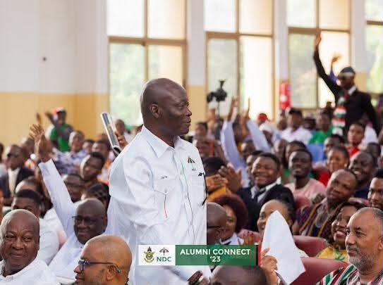 TeslaWahab's tweet photo. He has mentored many, he has lifted many. Now let him lift the entire NDC.
#Vanpee4NationalChairman 
#NiiLantey4NDC https://t.co/pa0hTdFlvA
