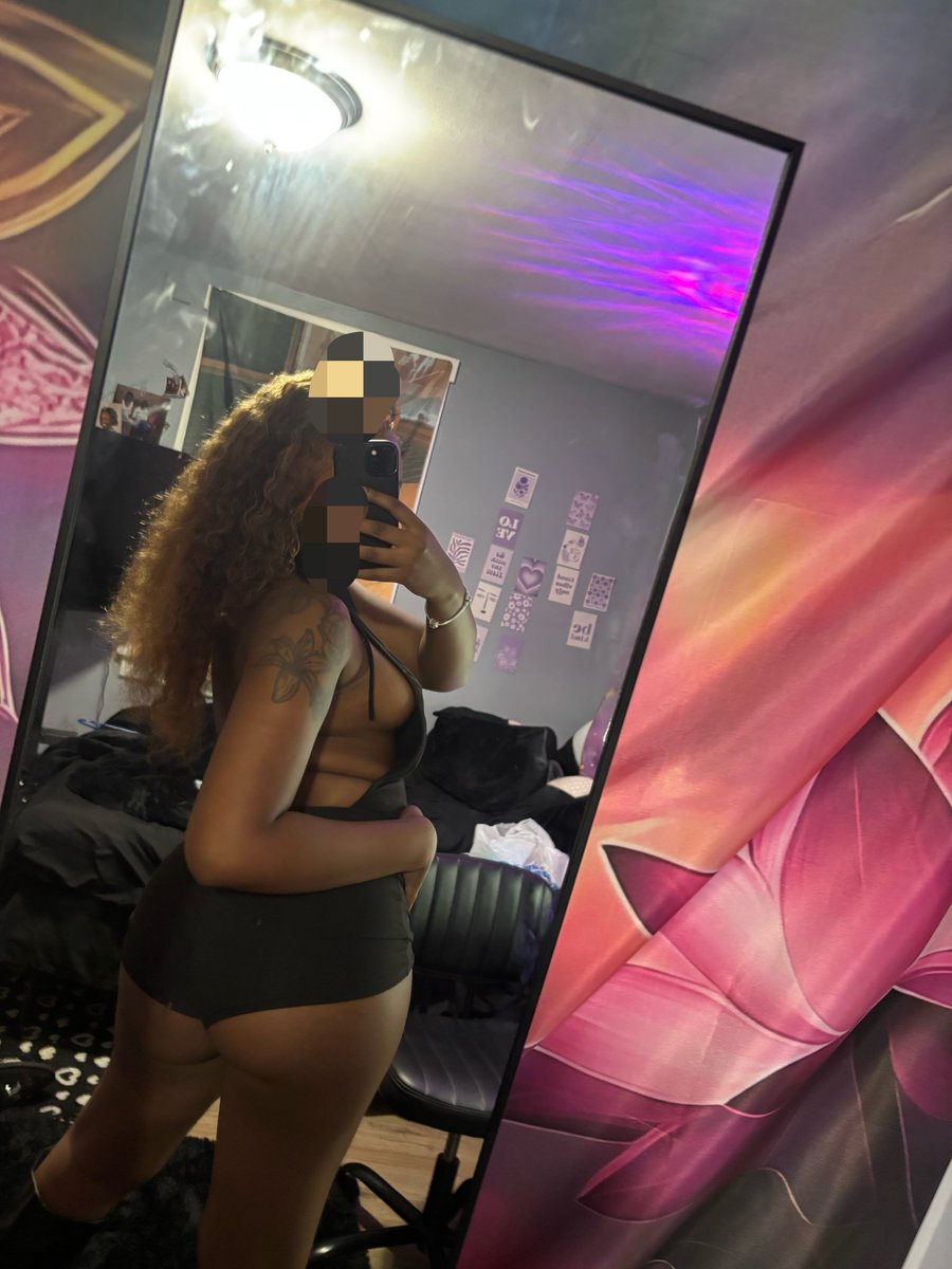 theunknownet's tweet photo. Night out 🍫🫶🏿 https://t.co/hSUaf2DcaZ