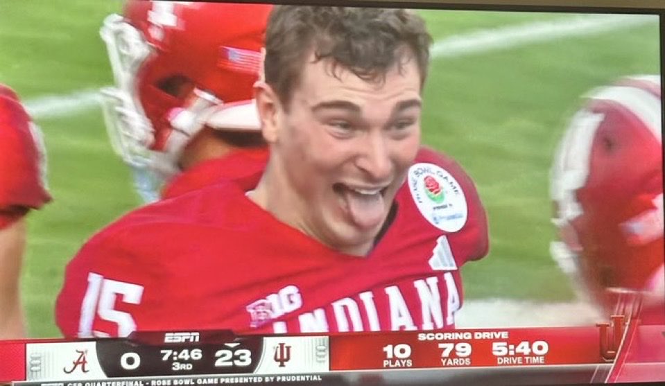 HoosierBallerz's tweet photo. @The_LFB @CollegeFBonX You seem overly emotional about this. I would simply move on and maybe just win? https://t.co/vjHvKQwUI1