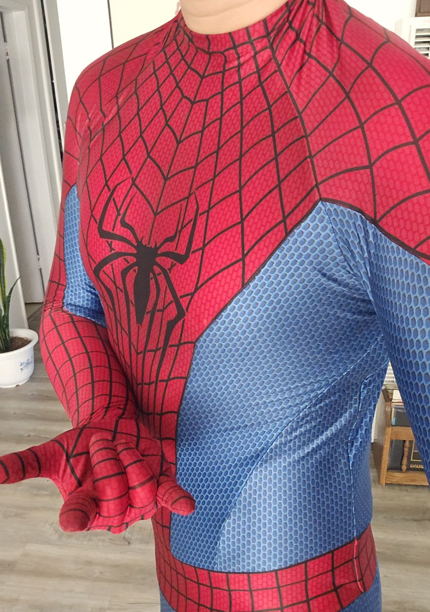 Captain_Mobi's tweet photo. Suiting up to see Endgame tonight!

If you don't know me, I'm a big Marvel Nerd :P

#Marvel #Avengers #AvengersDoomsday https://t.co/T4NzaErpDd