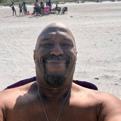 ReggieOps71 tweet picture