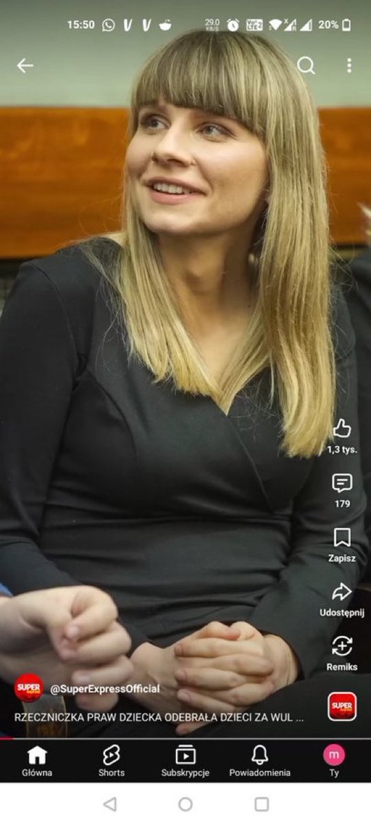 WygrajmyPolske's tweet photo. Czy ta pani na jabłko Adama? 🙈Jak? Skąd? https://t.co/LGeqLgaW90