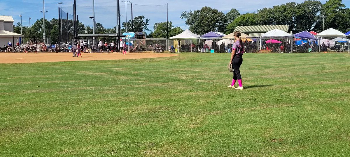 LylaPope2033's tweet photo. 🥎 Great pickup weekend for Lyla with Velocity Fastpitch 12U!

🔥 .600 Batting AVG
💥 4 RBIs
🧤 Tons of OF reps
🚫 Kept everything in front of her all day

Awesome team, great coaches &amp; valuable reps.
Huge thanks to Velocity for having her! 💗🩵 https://t.co/ENQ9xSGBJE