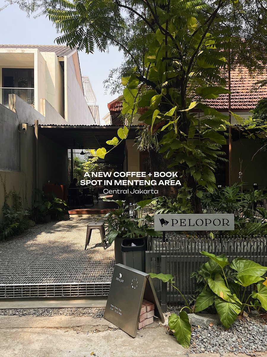 XiaoRodrig5q's tweet photo. What could be better than enjoying coffee while reading your favorite book in a lush, peaceful setting? If you love both, check out this new space in Menteng. Read, browse the collection, or take a book home. Spacious, green, calm, and cozy—a https://t.co/63bYk6zOUP