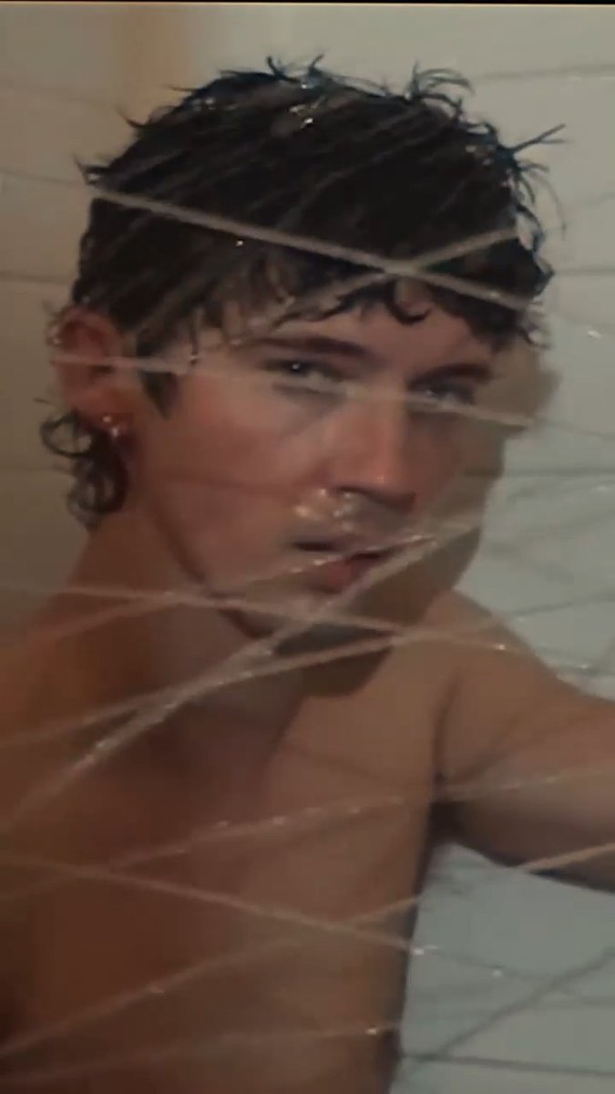 CocoLingoTypo's tweet photo. idk who needed to see troye sivan shower with some hot men today but if it was you congrats  📹 ryan mcginley https://t.co/IrcjCDJ16X