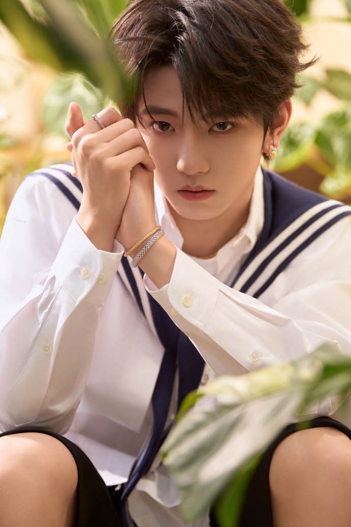 yonghu0411's tweet photo. MUZHICHENG at L’Oréal Paris is exactly what I’ve been looking forward to.

ZHICHENG LOREAL SHOW

#MUZHICHENGxLorealParis 
#MUZHICHENG https://t.co/pDngbEQ62a