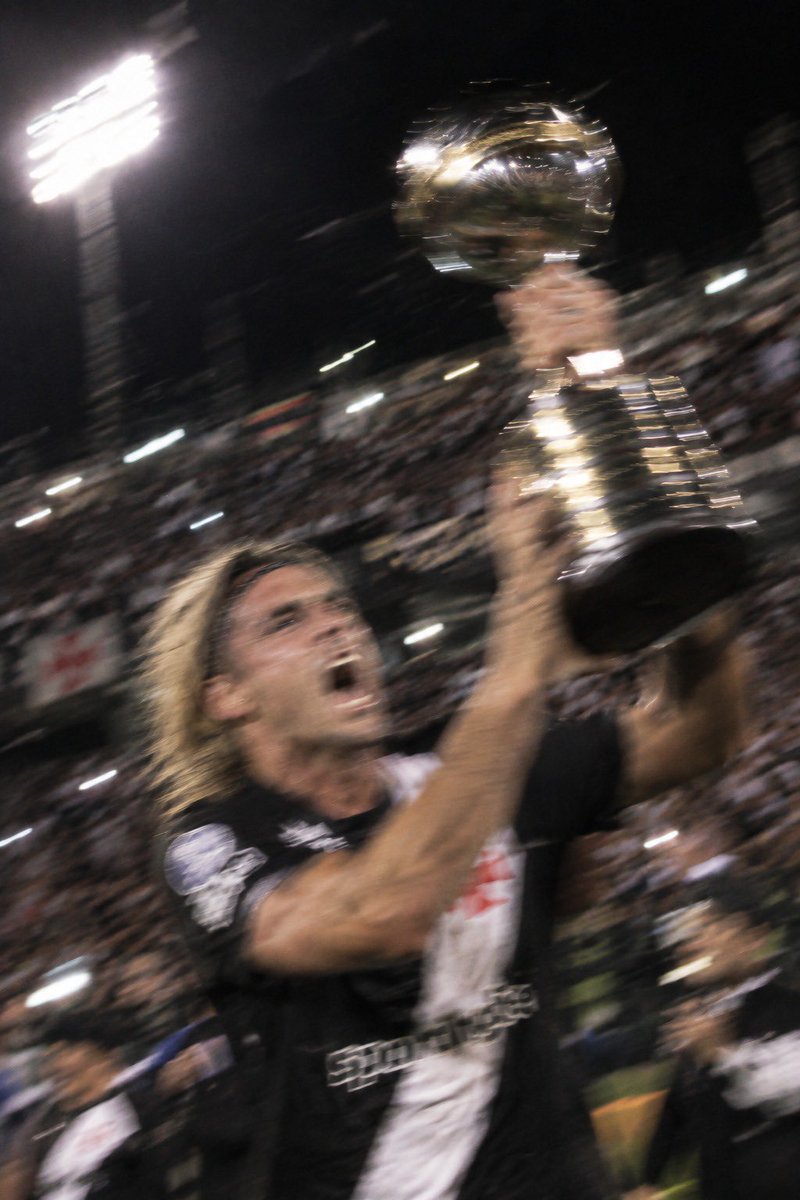 pachecoigorr's tweet photo. TIVE UM SONHO… #vasco #crvg #vascao #forcajovemvasco #fjv #vasco #sulamericana #lamachia #marcoslamachia #diadevasco #saojanuario #cruzdemalta # https://t.co/PBLNa6TdtK