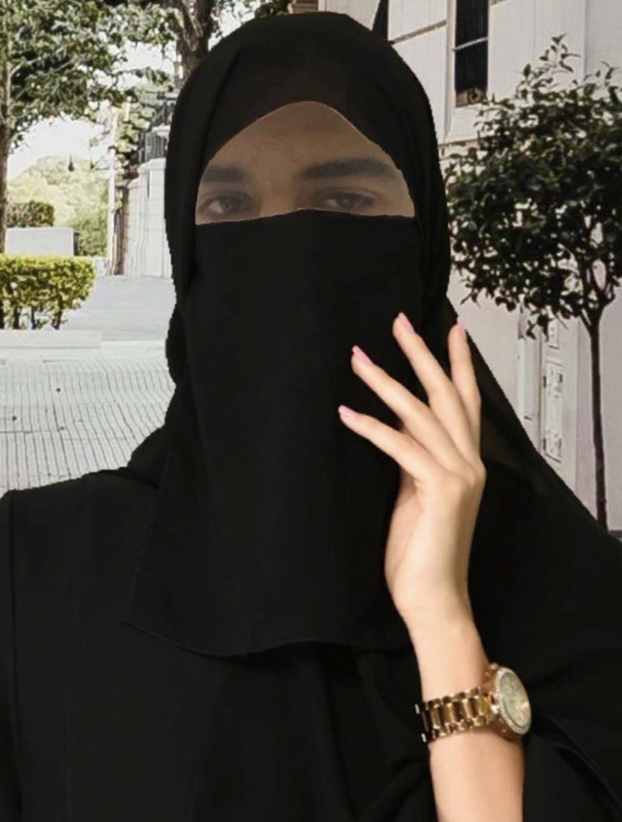 v9v3_'s tweet photo. خسئتم لن أتخلى عن نقابي ولو كان مايكون ولو امرو بفصل راسي عن جسدي وشوفوا هذي صورتي بالهاشتاق حقكم عشان اقهركم #٢٠٣٠_بلا_نقاب https://t.co/OktFQQ3Ivv
