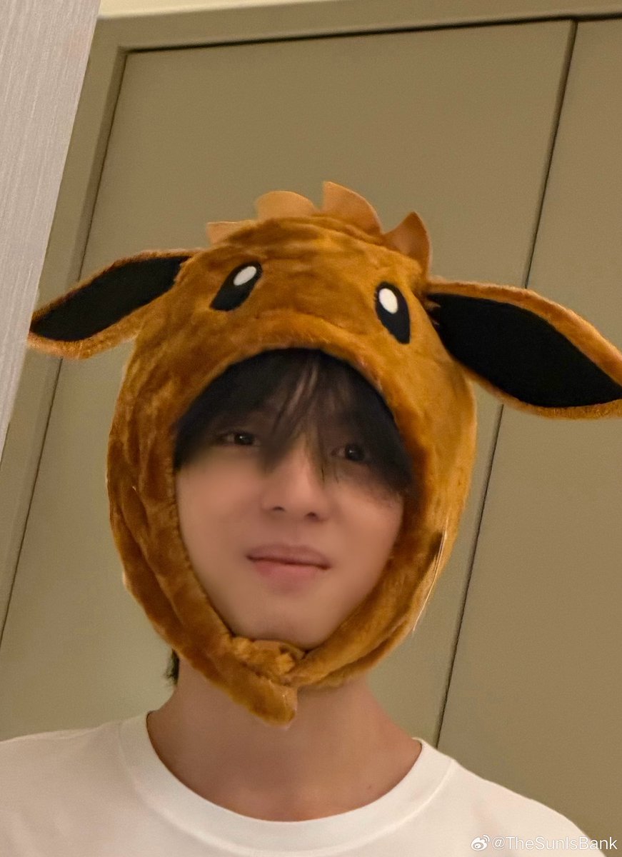 Sokimi07's tweet photo. I finally understand why p'bank said he was cute

#copterbank 
#copterntp 
#bankartit https://t.co/JjjC79YGJs