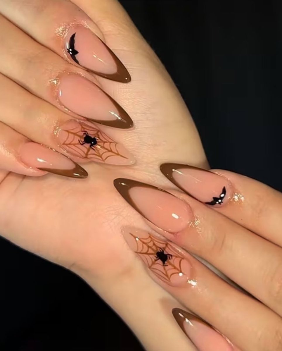 AndersonZalony's tweet photo. Spider-Man-inspired French tips with an elegant, classy twist. Only 3000, with free shipping and an application kit. DM to order. https://t.co/HqydQAuIHH