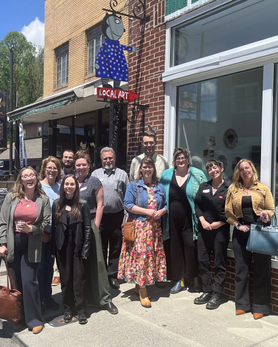 ncculture's tweet photo. Since Helene, WNC's arts &amp; creative economy has continued to grow. The NC Arts Council &amp; partners have raised over $6 million to support artists &amp; arts organizations impacted by Helene.📷: Art leaders from WNC arts agencies, Toe River Arts in Spruce Pine, c/o NC Arts Council. https://t.co/509TxxJjqQ