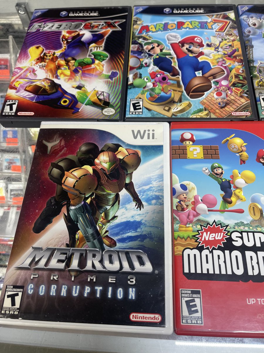 bklynvideogames's tweet photo. Now available. #Nintendo #Gamecube #VideoGames #DrMario #SuperMarioDeluxe https://t.co/oPD2pww33P