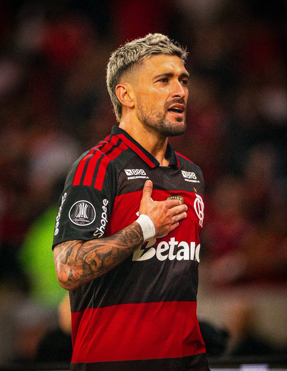 CentralFlaNacao's tweet photo. Boa recuperação, ídolo @GiorgiandeA ❤️ https://t.co/ZM1Q6ztrcX