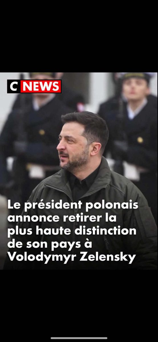 mickaMGS's tweet photo. @Ouverture_facil @f_philippot Oui d’accord, Santanasky le nazi https://t.co/qJHAxyqnU4
