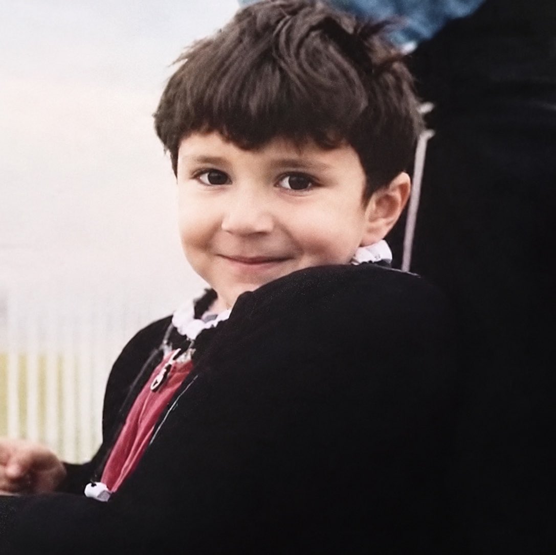 lara4ning's tweet photo. cutest chubbiest baby EVERRRR https://t.co/gBsfLDIiJC