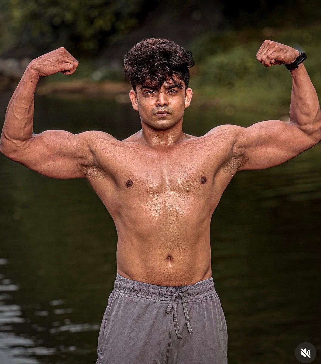 Piraii_soodan's tweet photo. Hello guys to see your favourite guys full showw?

What to do just subscribe uss!!!

Lets enjoy homiess🥵✅😂

#bisexual #18plus #lgbtq

Dm here or @Dii_bii_here in telegram https://t.co/Z4jXwafpFf