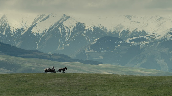_ESOTERRORIST's tweet photo. Blessed are the prairies that as last honor, will take my blood. Mountains towering over me and a faint laugh in the distance accompany me. https://t.co/NQnkTL2HDl