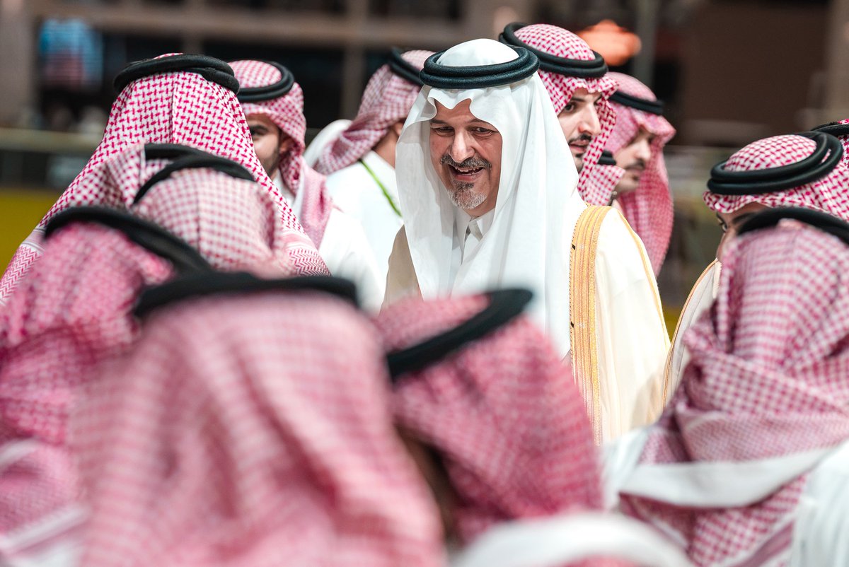 c_alsuliman's tweet photo. من الطايف 
🇸🇦🏆🇸🇦

تواجد صاحب السمو الملكي 
الأمير/ بندر بن خالد الفيصل 

في أمسية كأس الملك فيصل    رحمه الله https://t.co/ZIpVPzWeXh