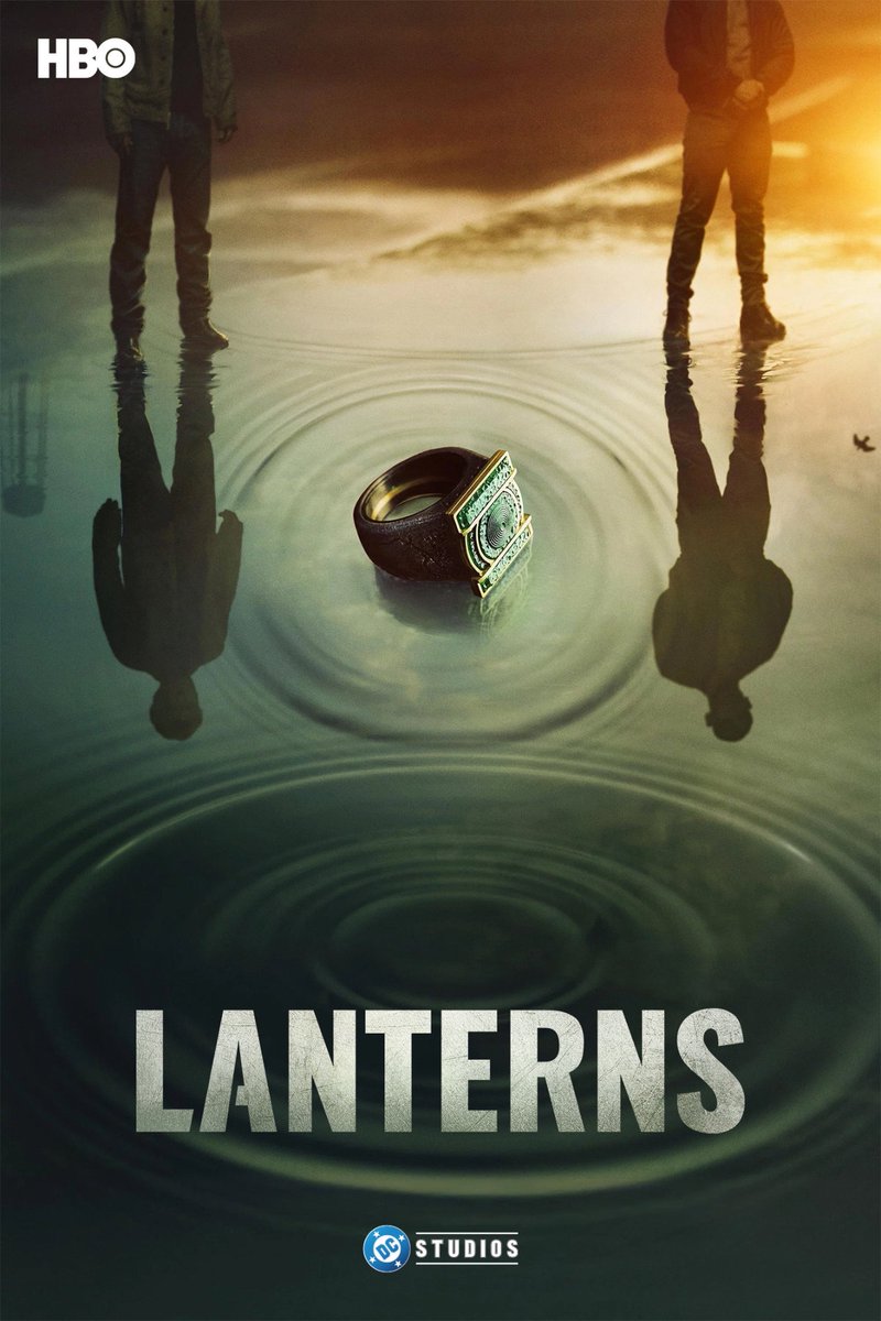 bestever23's tweet photo. I can confirm that John will wear the suit at the end of #Lanterns

It’s brief but it looks like this. 💚 https://t.co/9Lptg4FD2C
