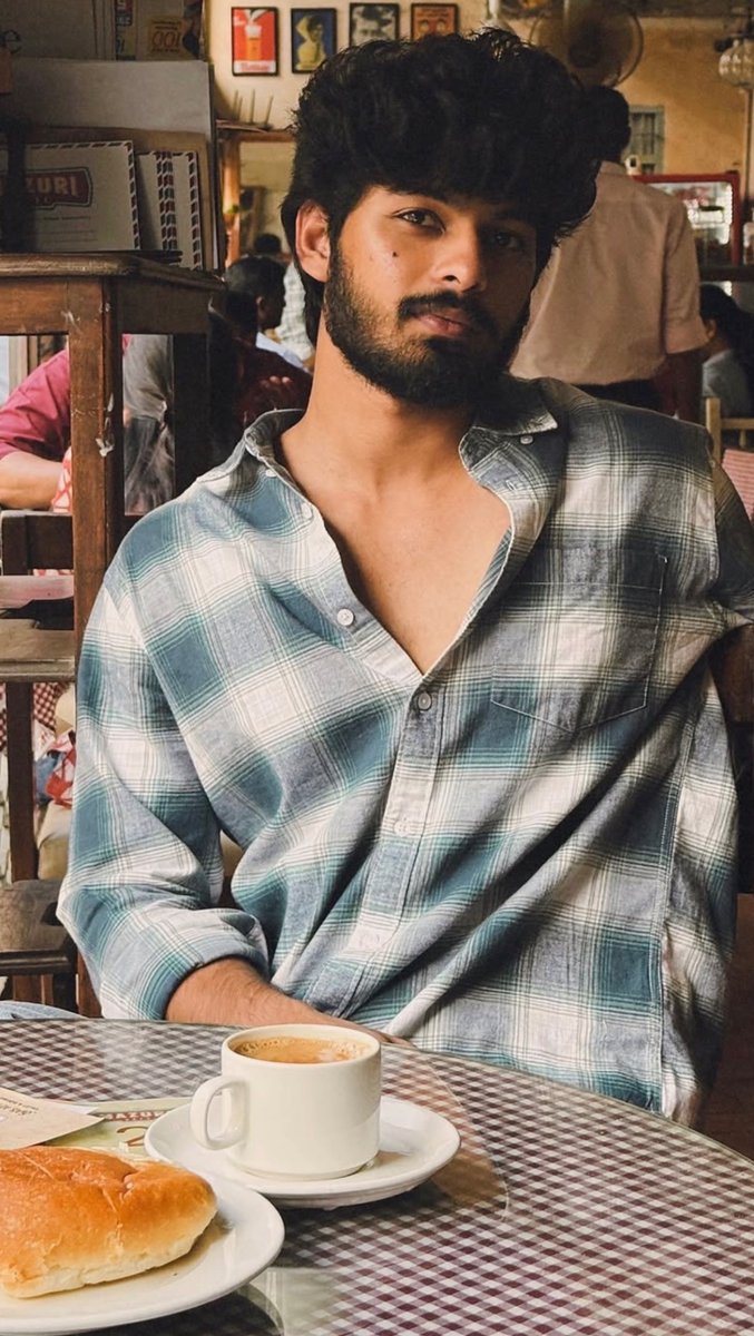Piraii_soodan's tweet photo. Hello guys to see your favourite guys full showw?

What to do just subscribe uss!!!

Lets enjoy homiess🥵✅😂

#bisexual #18plus #lgbtq

Dm here or @Dii_bii_here in telegram https://t.co/5SvthiJm75