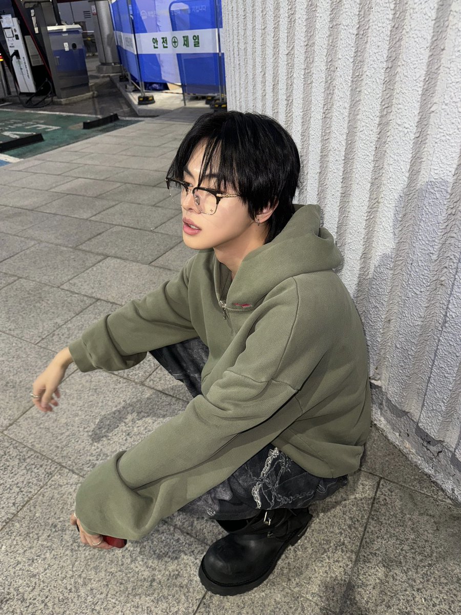 ALD1_official tweet picture