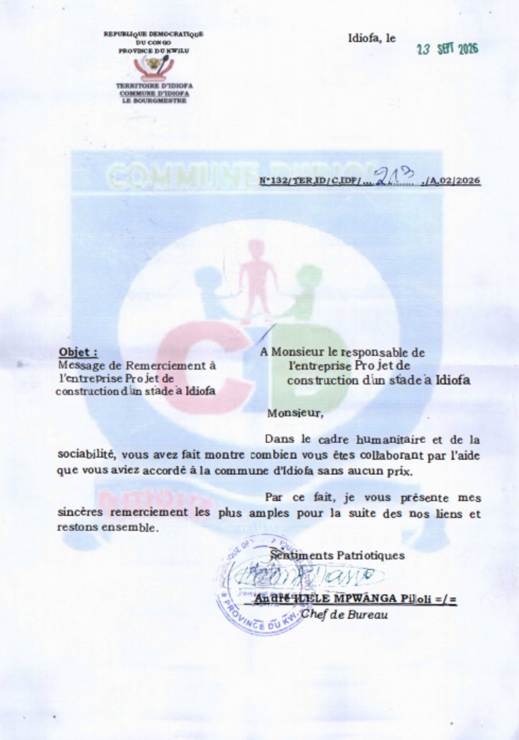 SISC_SA's tweet photo. #ResponsabilitéSociale | Le 23 septembre, Adelard Kitolo Nkinkar, Administrateur du territoire d’Idiofa, a personnellement signé une lettre de remerciement, remise à l’équipe du projet Construction du Stade d'Idiofa. Dans sa lettre, l’Administrateur Kitolo a pleinement reconnu les résultats concrets obtenus dans la réalisation du projet et adressé ses sincères remerciements à l’ensemble des constructeurs. Il a également remercié tout particulièrement l’équipe du projet pour l’aide humanitaire apportée à la population locale ainsi que pour son soutien bénévole aux actions sociales pendant les travaux.
@Sicomines @acgtcd @MinITP_RDC @AGENCE_APCSC @PrimatureRDC @Presidence_RDC