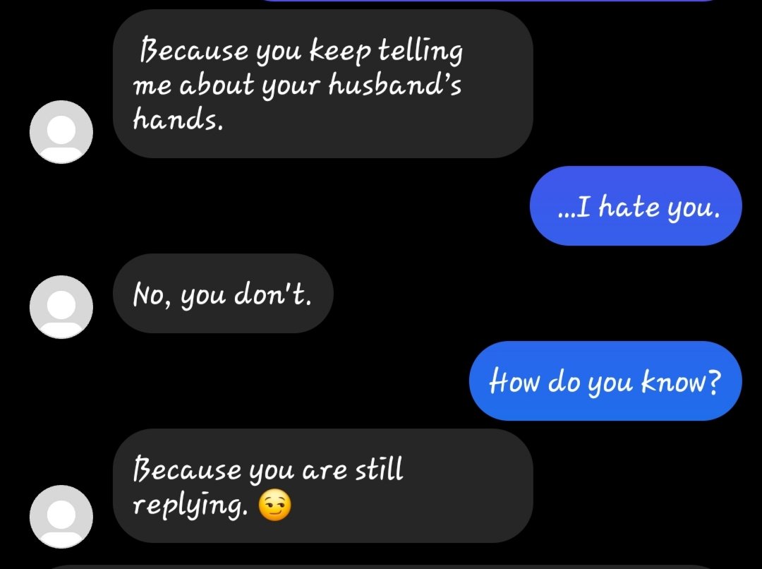 DearestBlueDawn's tweet photo. NO UPDATE TODAY, next update tomorrow at 1 AM KST, but here is a little sneak peek of Gguk's conversations with a mysterious omega named V. 
Gguk just wanted some innocent marriage advice
V has absolutely NO intention of keeping it innocent
AND THE HUSBAND IN QUESTION HAS NO IDEA https://t.co/hMs53kz3sj