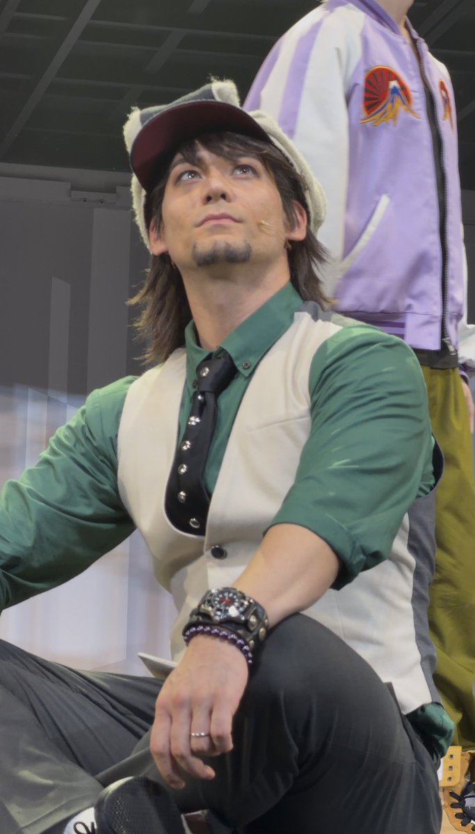 Mana_spiiiiiii's tweet photo. 私の大好きな『会場のお客様を眺める推し』です。

#舞台タイバニ https://t.co/h9RZ9JVWxh