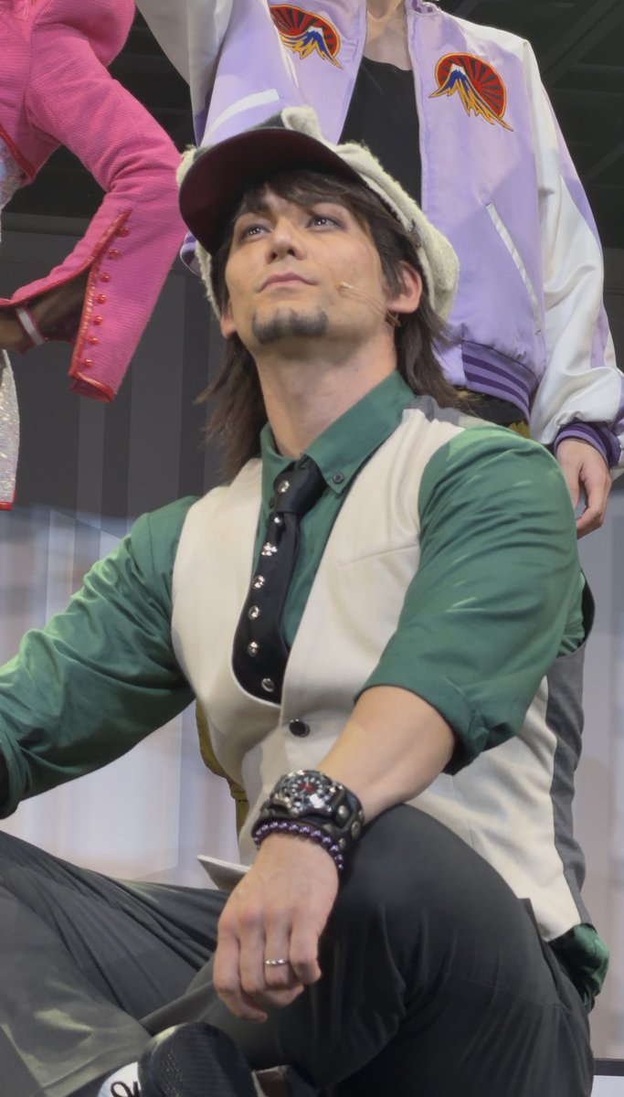 Mana_spiiiiiii's tweet photo. 私の大好きな『会場のお客様を眺める推し』です。

#舞台タイバニ https://t.co/h9RZ9JVWxh