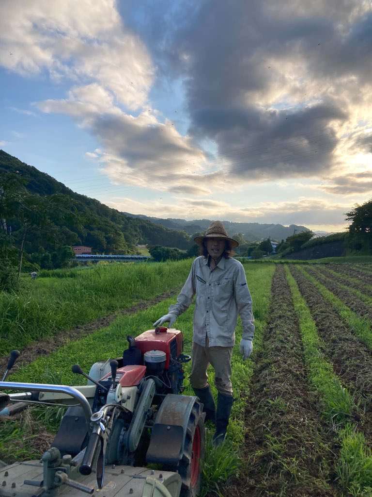 chan999358's tweet photo. 【火曜日は︎︎ラジオの日📻✨】
9/29(火) #FMIS
#nap 12:00～15:55 生放送❣️
https://t.co/rNEwg74mU3
✨14:30〜14:55 #ゆかいな輪
ゲスト☝️
🍀NPO田んぼプロジェクトの【武重光伯さん】
◯伊豆田んぼプロジェクトの活動
◯稲刈りの参加のお誘い
◯稲の天日干しの竹の協力のお願い
etcお楽しみに〜♪ https://t.co/wmu8izvu4H